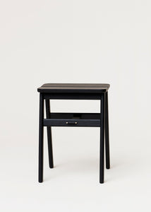 Skládací stolička Angle by Herman Studio dubová černá