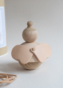 Dřevěný anděl dubový 10cm